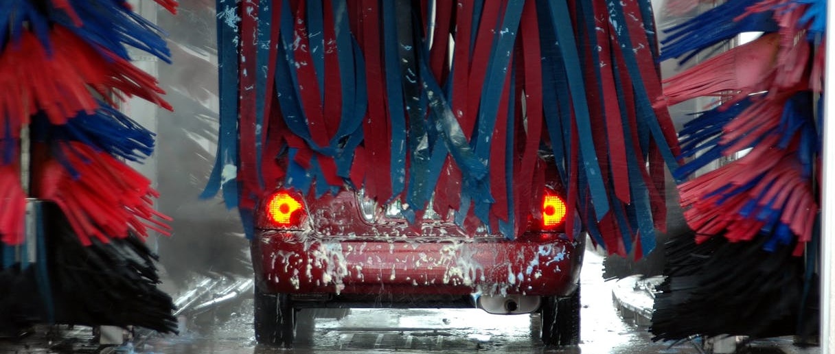 wasstraat auto schade